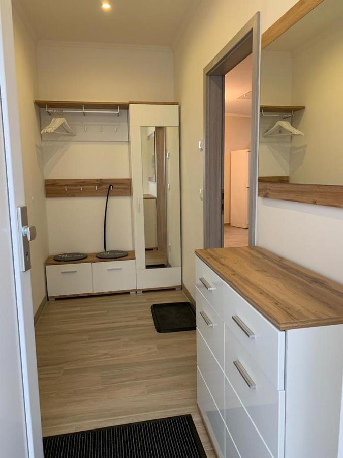 2Raum-Apartment Leznew Leipzig Exteriör bild